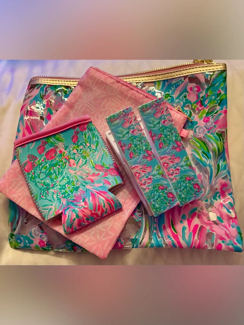 Lilly Pulitzer Pink Teal Floral Clear Beach Bag Set with Gold Trim - 5 pieces